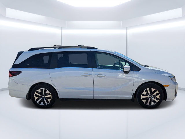 Used 2026 Honda Odyssey EX-L image 2