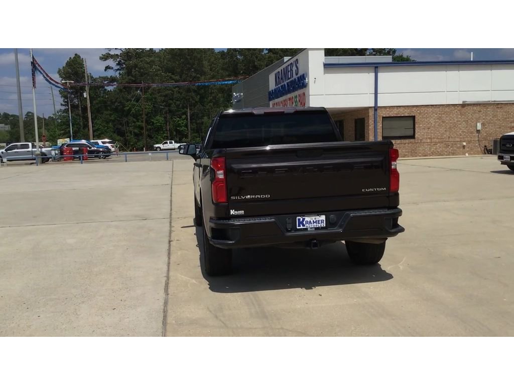 Used 2020 Chevrolet Silverado 1500 Custom w/ Custom Value Package image 7