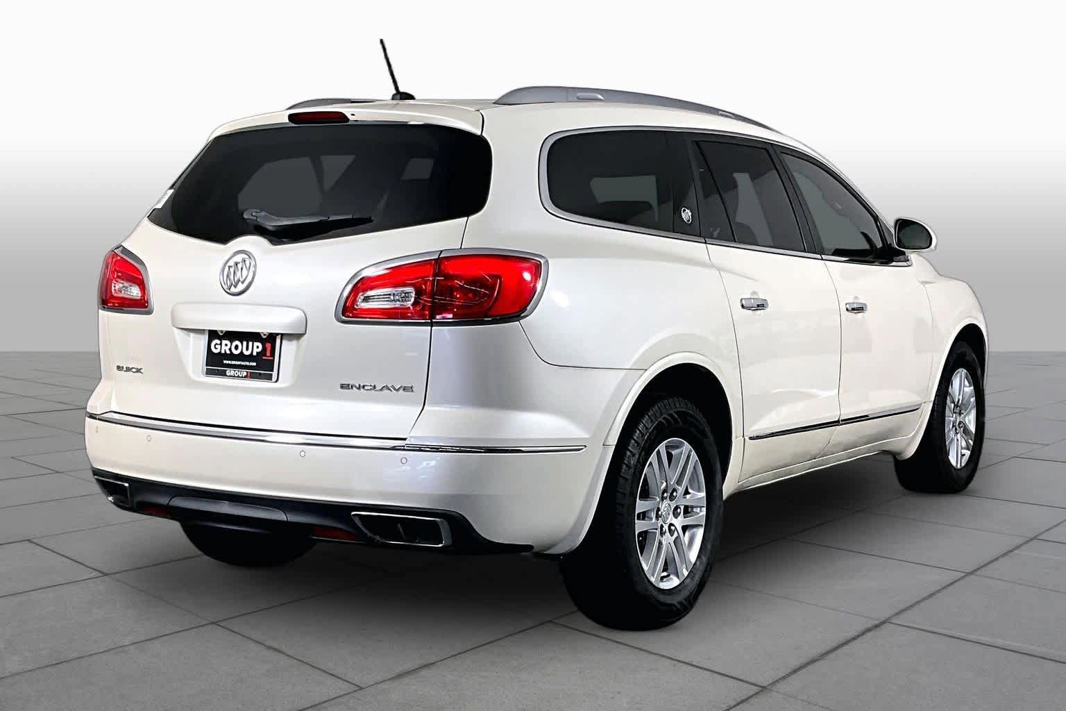 Used 2015 Buick Enclave Convenience image 12