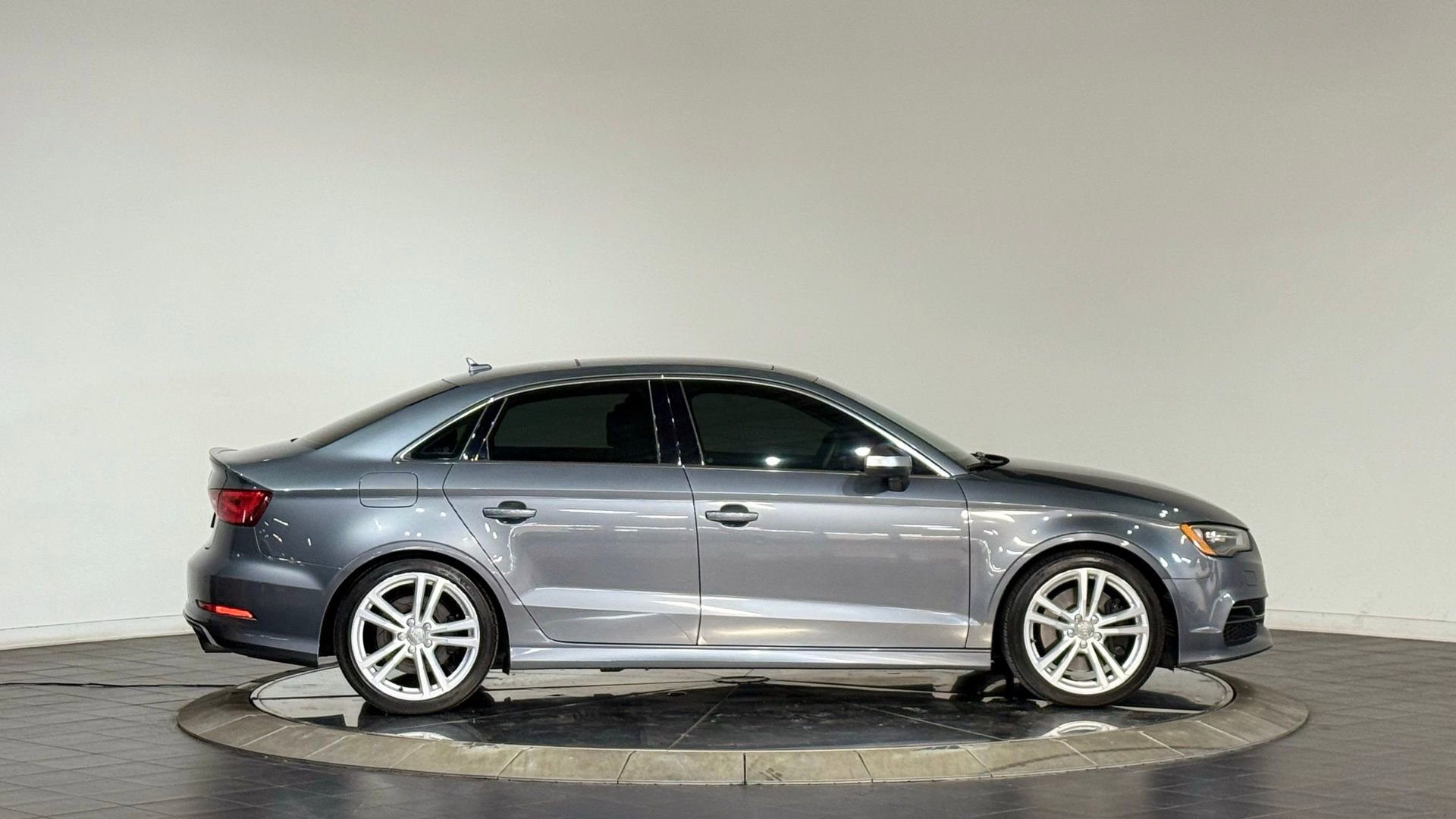Used 2016 Audi S3 Premium Plus image 11