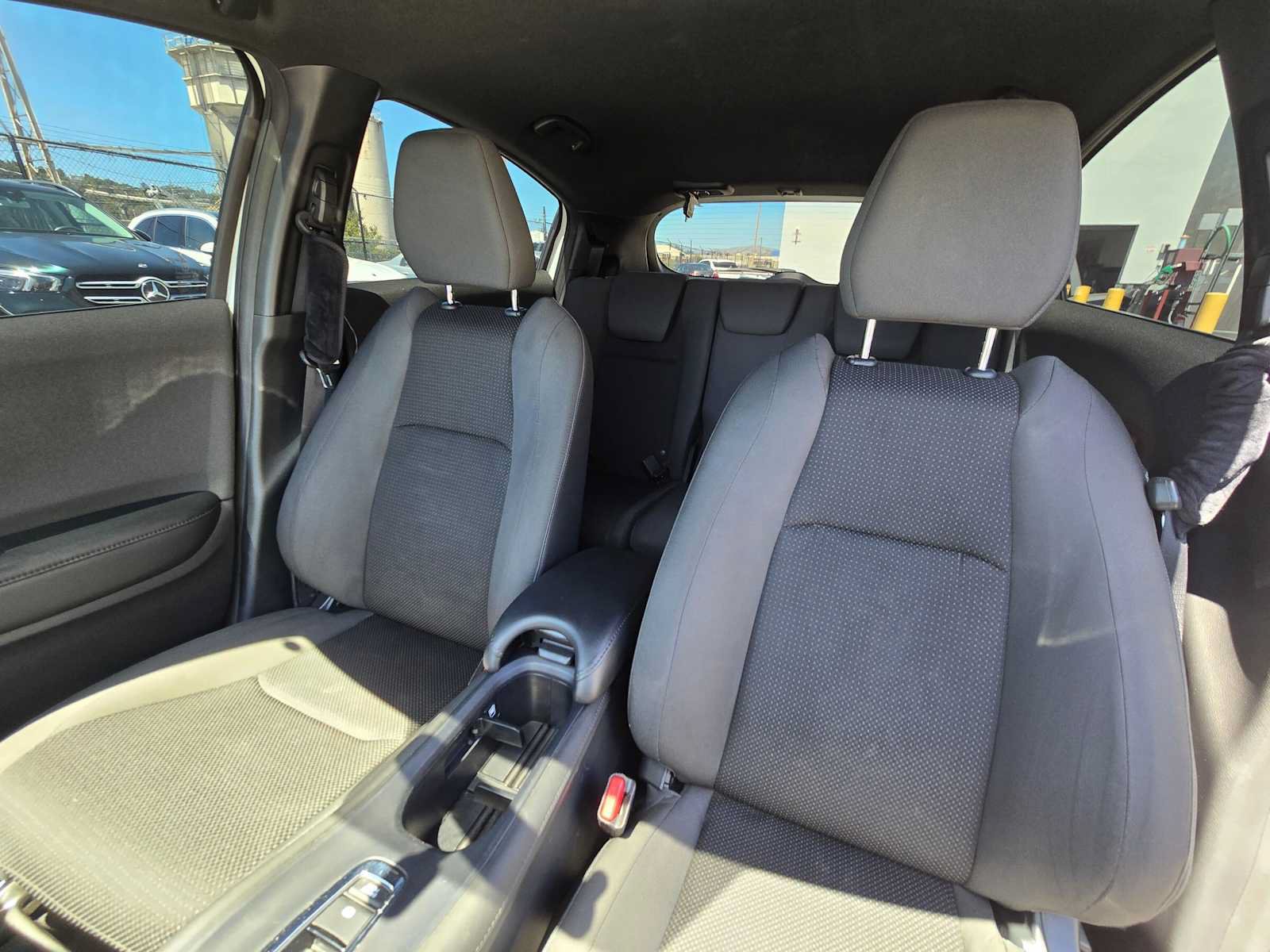 Used 2019 Honda HR-V Sport image 21