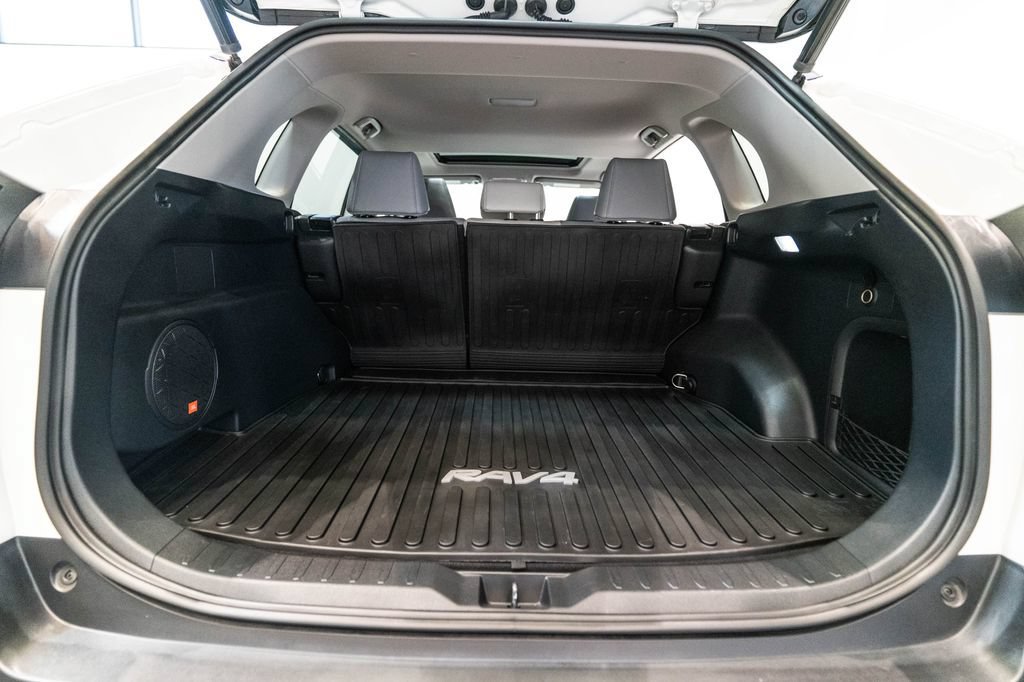 Used 2022 Toyota RAV4 Limited w/ Limited Grade Weather Package AWD/4WD image 36