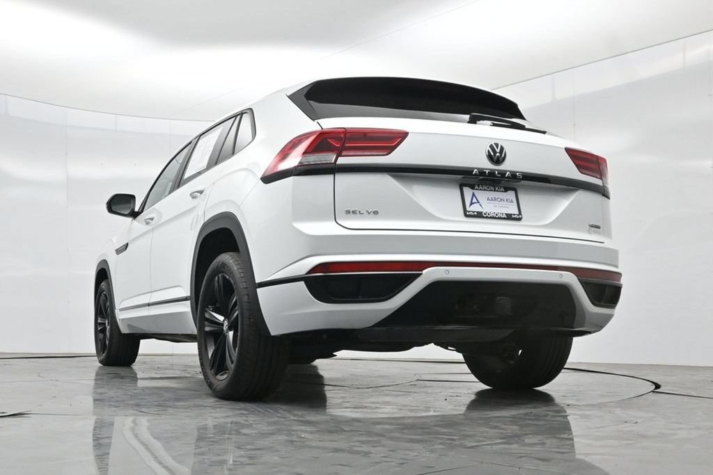 Used 2023 Volkswagen Atlas Cross Sport SEL R-Line AWD/4WD image 55