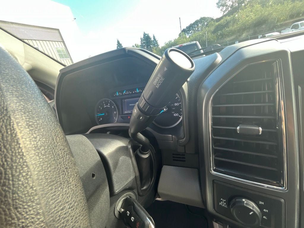 Used 2020 Ford F250 XLT w/ XLT Premium Package AWD/4WD image 16