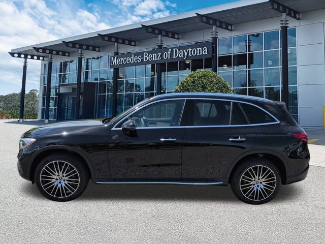 New 2026 Mercedes-Benz GLC 300 image 7
