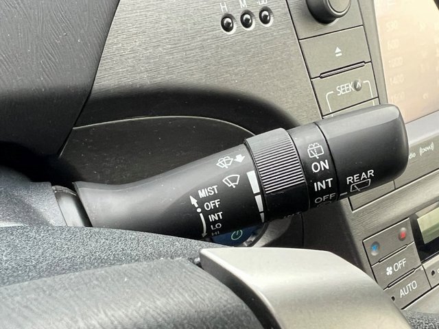 Used 2013 Toyota Prius Three image 32