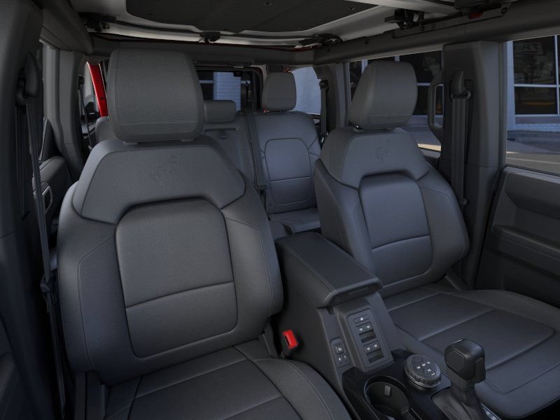 New 2026 Ford Bronco Outer Banks AWD/4WD image 17