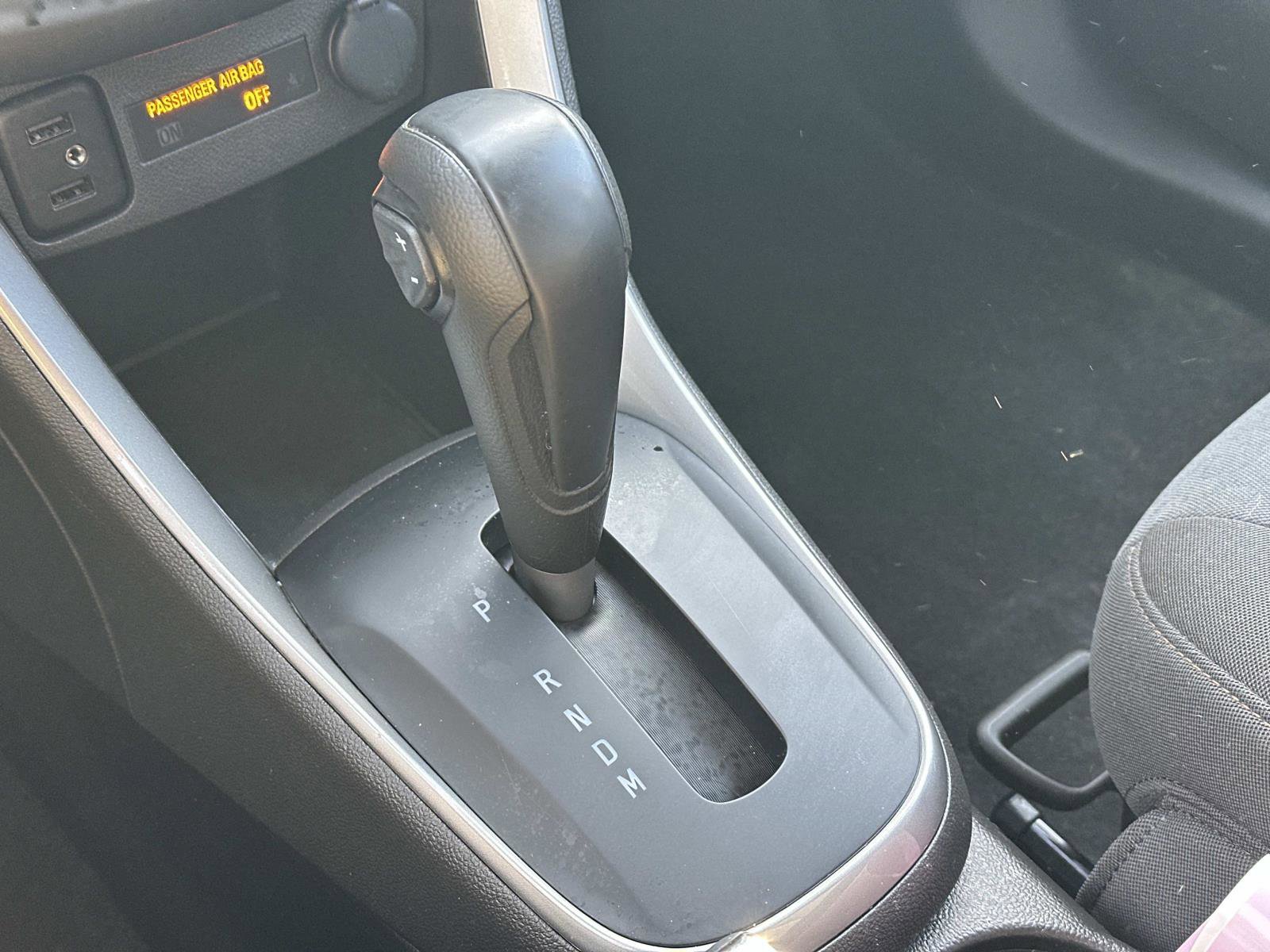 Used 2022 Chevrolet Trax LS w/ Tint and Cruise Package image 30