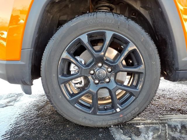 New 2026 Jeep Compass Latitude image 9