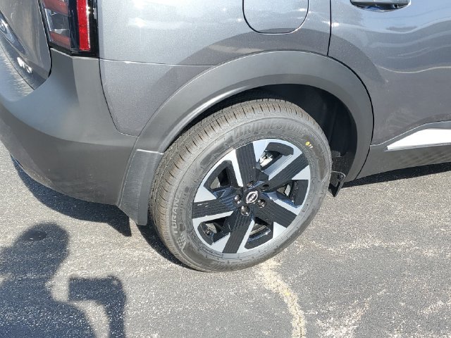 New 2027 Nissan Kicks SV AWD/4WD image 10