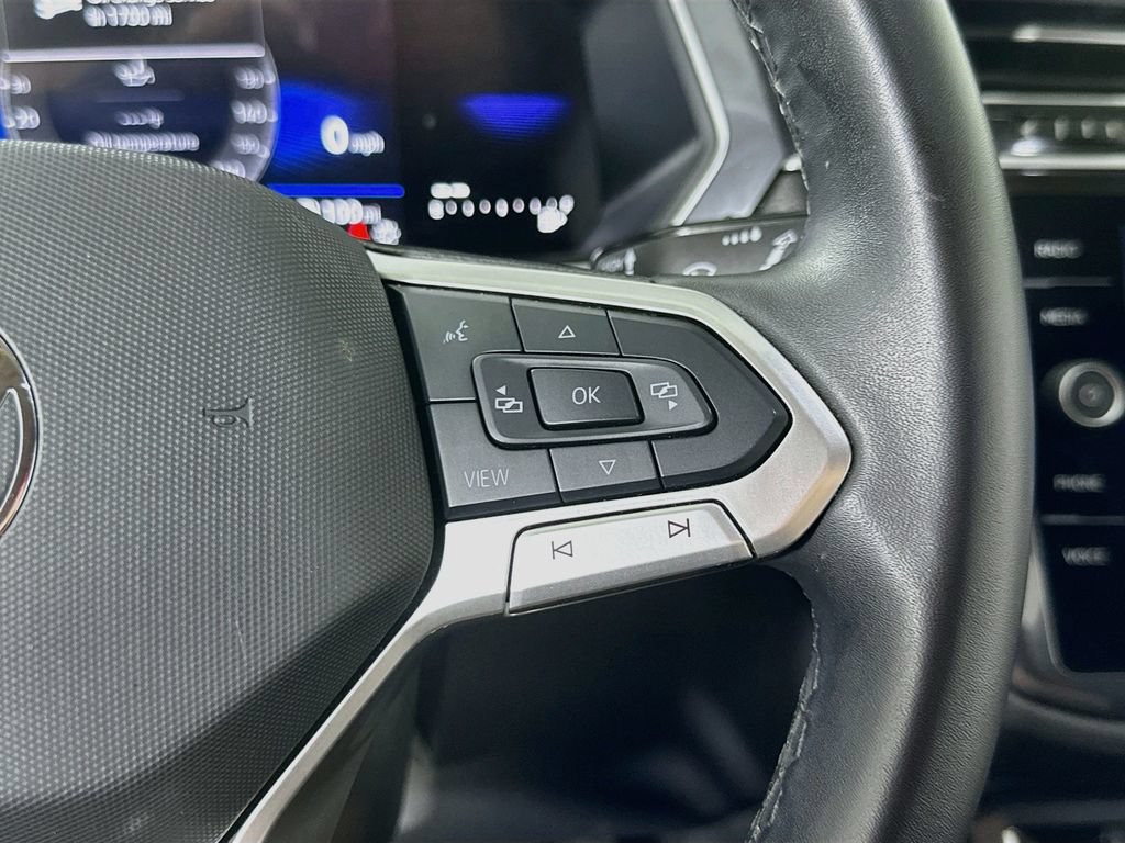 Used 2024 Volkswagen Tiguan SE FWD image 23