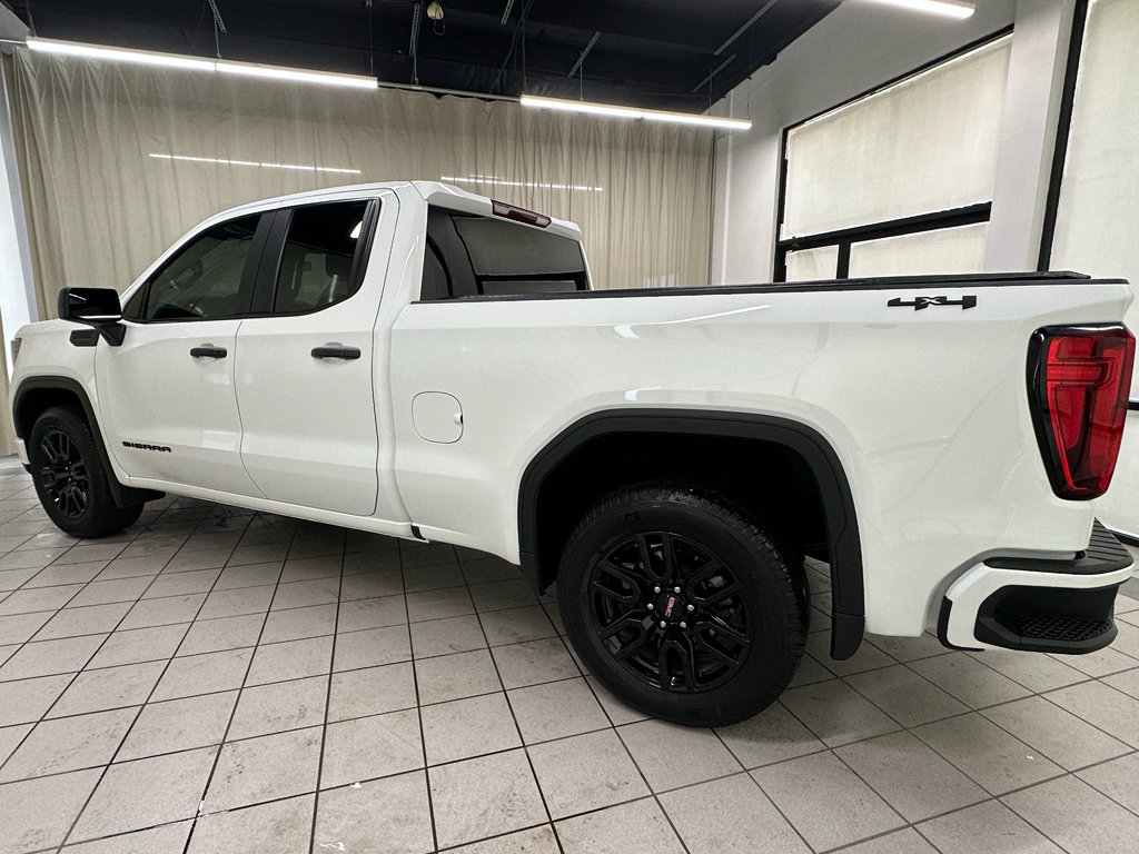 Certified 2023 GMC Sierra 1500 Pro w/ Graphite Edition AWD/4WD image 12