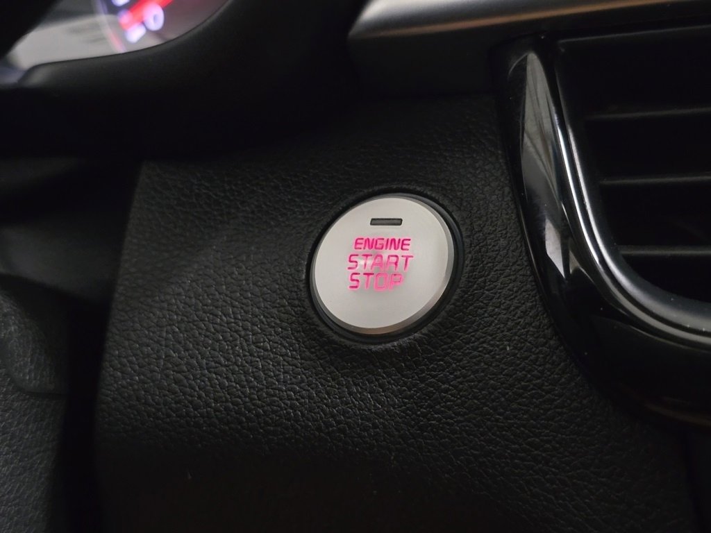 Used 2018 Kia Optima EX image 31