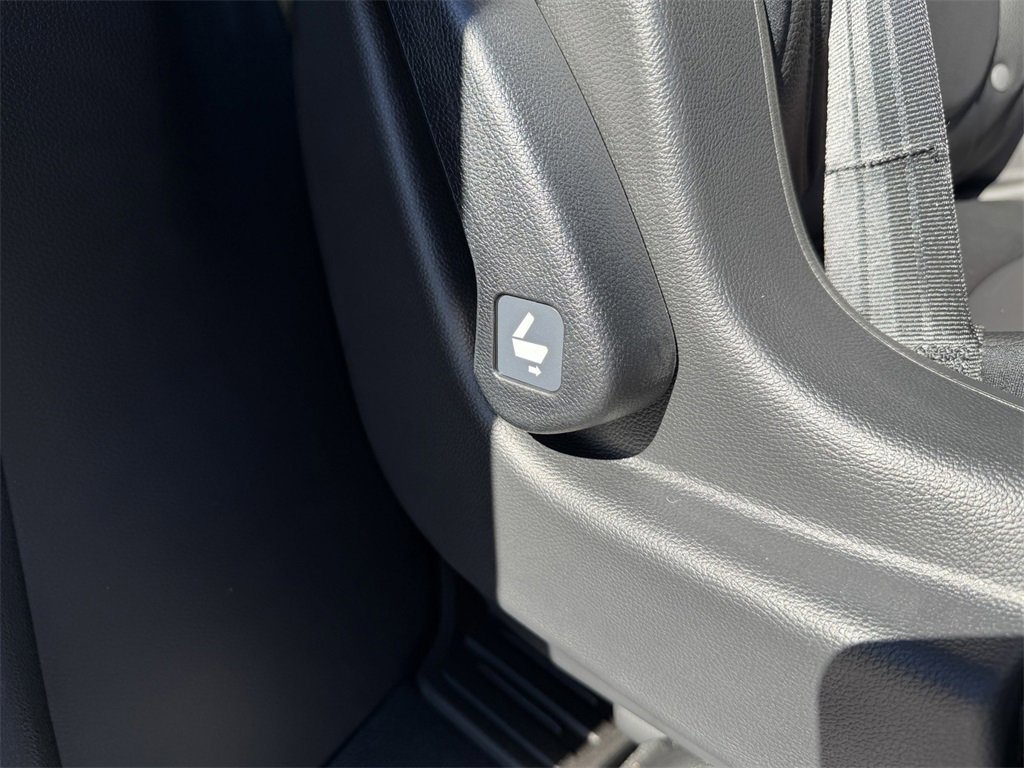 Used 2026 Honda Odyssey EX-L image 19
