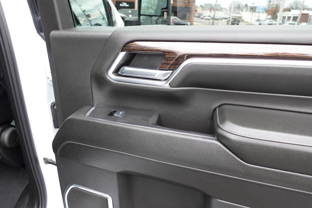 Used 2024 GMC Sierra 2500 SLE image 31