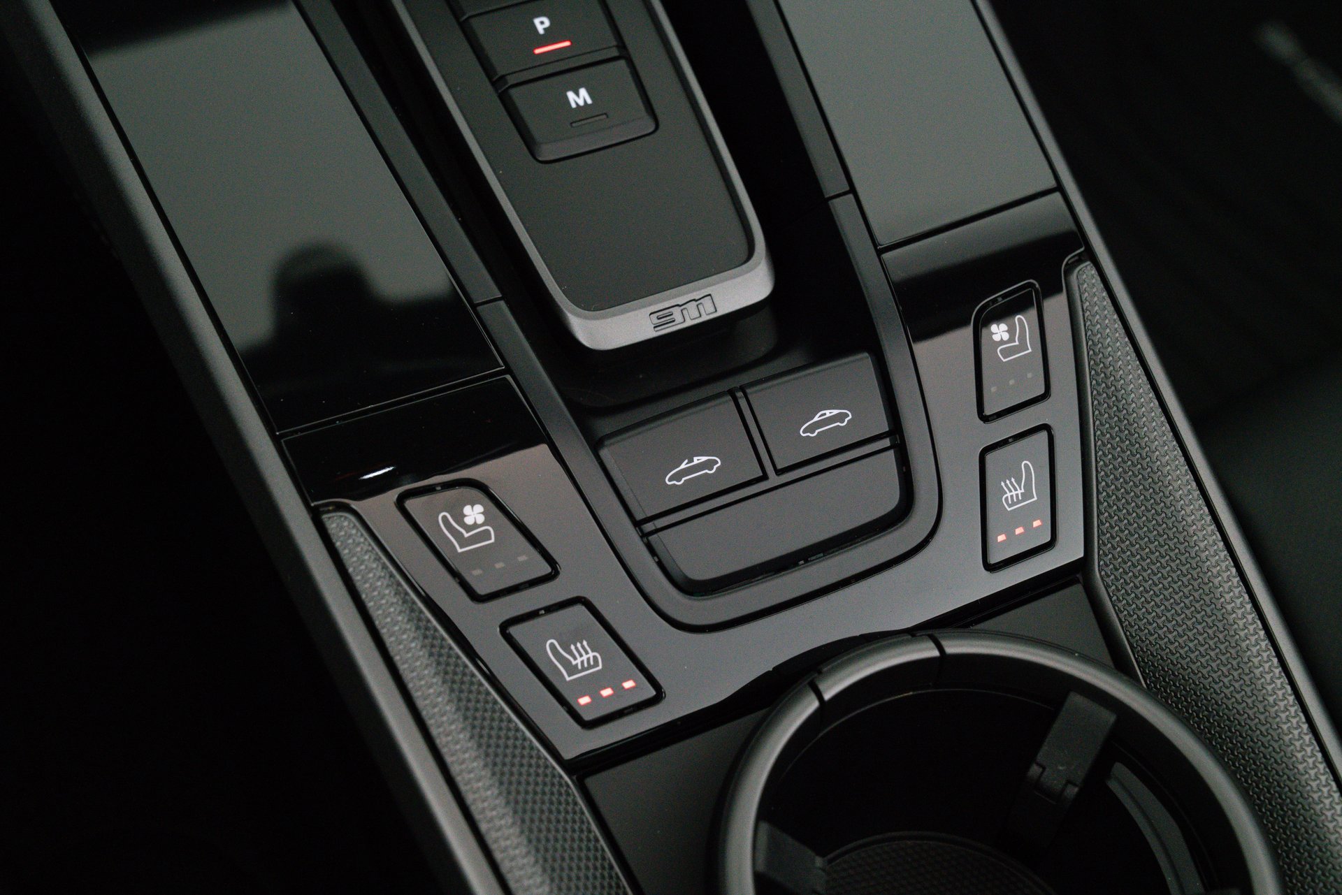 Used 2024 Porsche 911 Targa 4S w/ Premium Package image 34