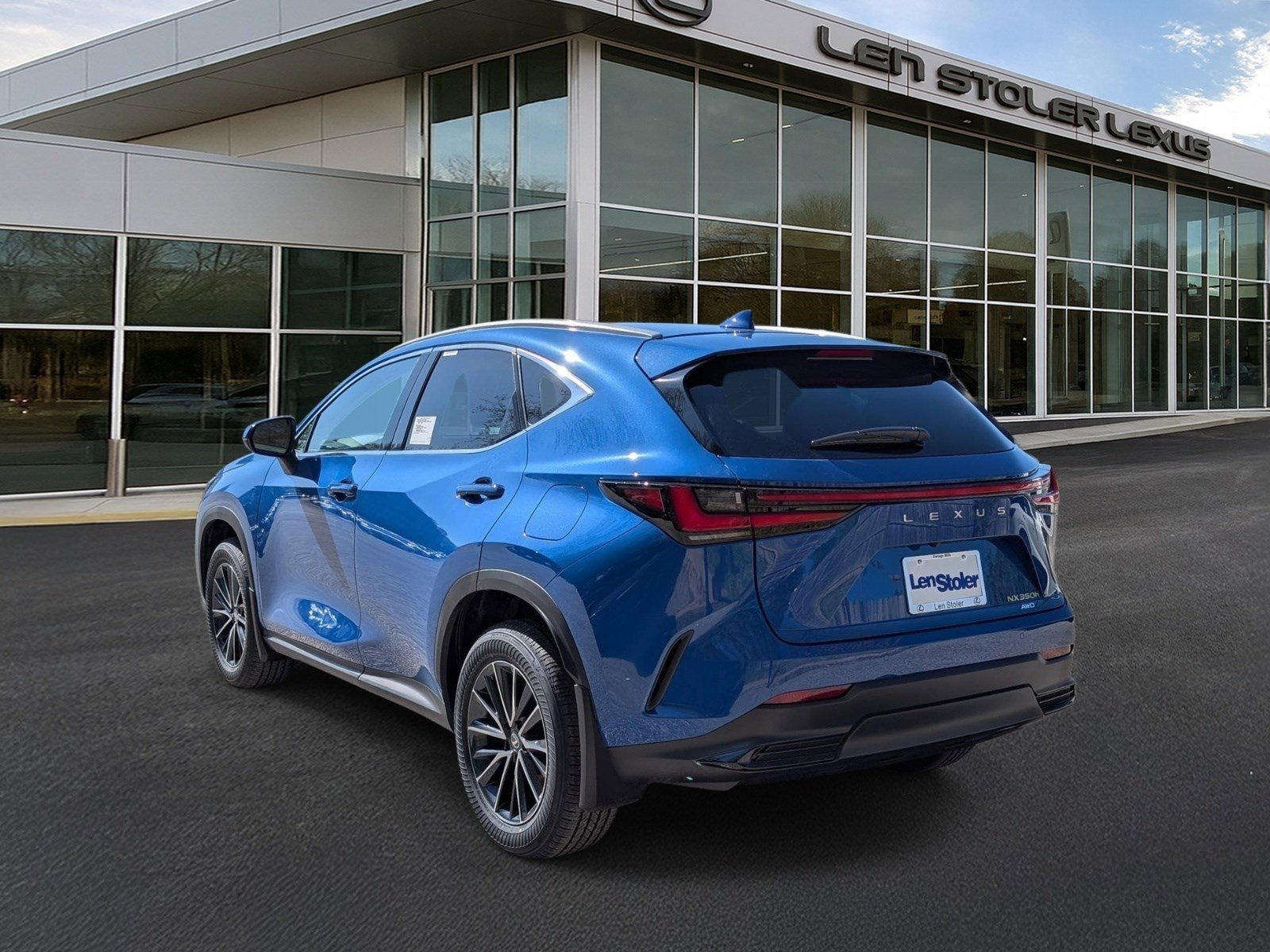 New 2026 Lexus NX 350h AWD w/ Premium Package image 3