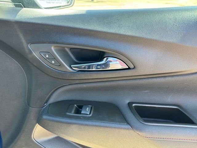 Used 2023 Chevrolet Equinox RS w/ RS Leather Package image 18
