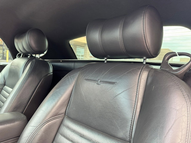 Used 2002 Ford Thunderbird Deluxe RWD image 13