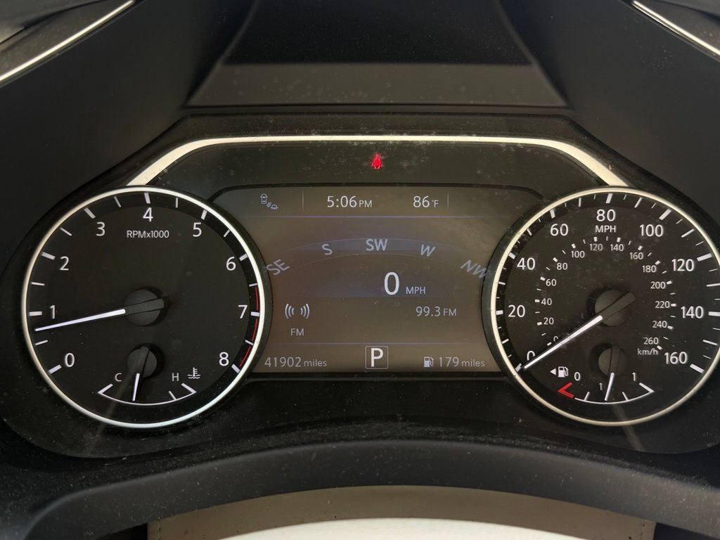 Used 2017 Nissan Murano Platinum w/ Platinum Technology Package FWD image 15