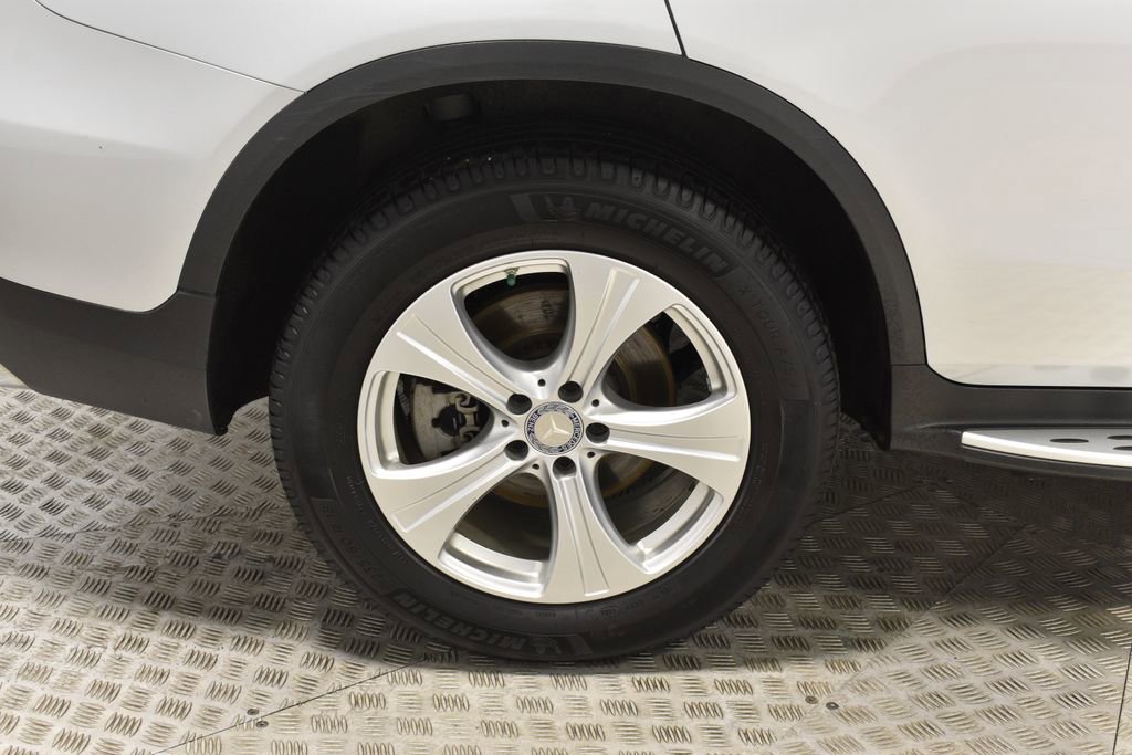 Used 2017 Mercedes-Benz GLC 300 GLC 300 image 37