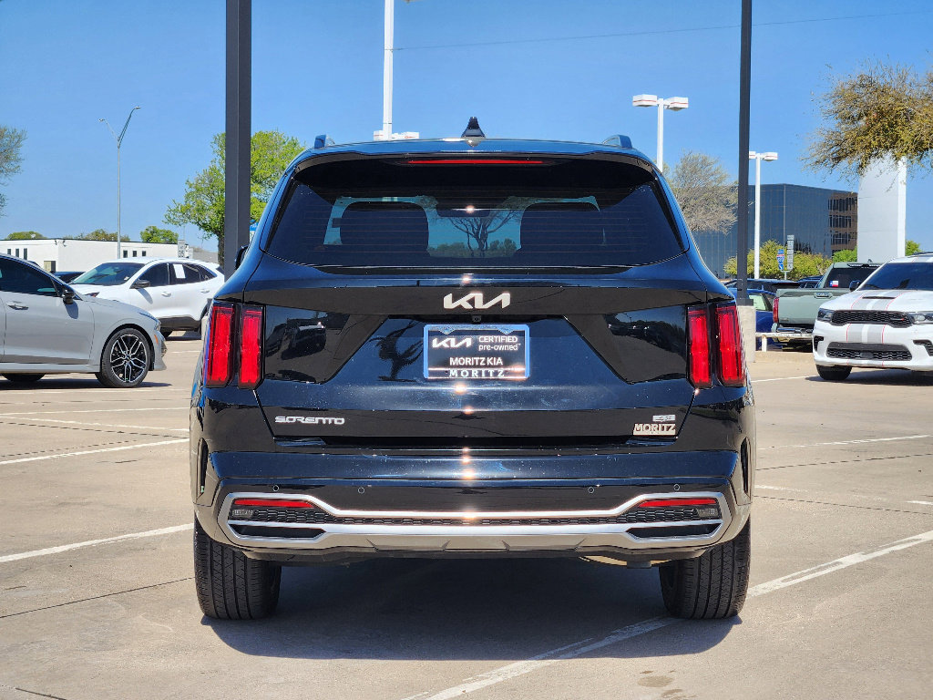 Certified 2023 Kia Sorento SX image 13