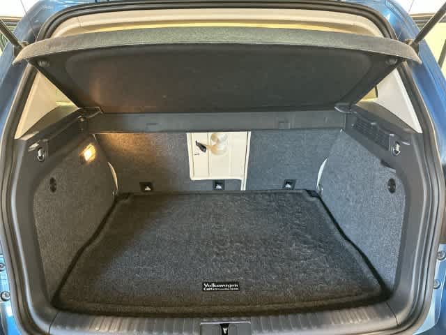 Used 2017 Volkswagen Tiguan Wolfsburg Edition AWD/4WD image 24