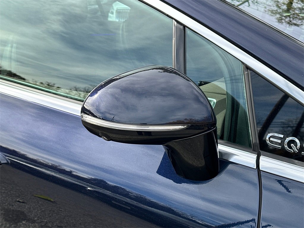 Used 2023 Mercedes-Benz EQS 580 4MATIC Sedan w/ Exclusive Trim Package image 10