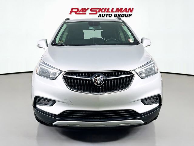 Used 2019 Buick Encore Preferred FWD image 2