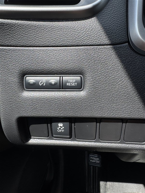 Used 2019 Nissan Murano SV AWD/4WD image 21