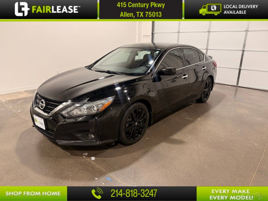 Used 2017 Nissan Altima 2.5 SR w/ Midnight Edition Package FWD image 1