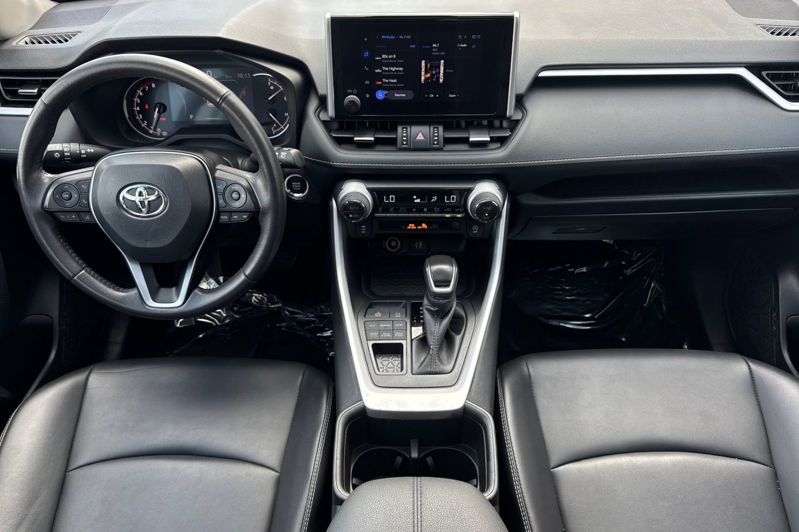 Used 2025 Toyota RAV4 XLE Premium AWD/4WD image 16
