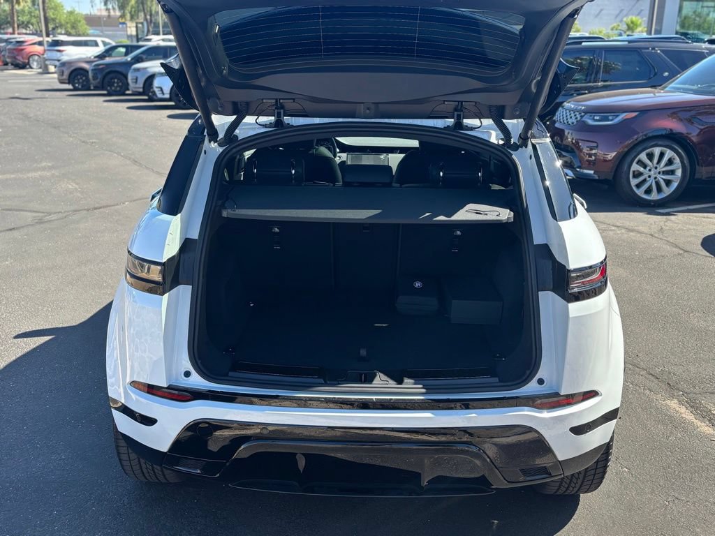 New 2026 Land Rover Range Rover Evoque Dynamic SE AWD/4WD image 4