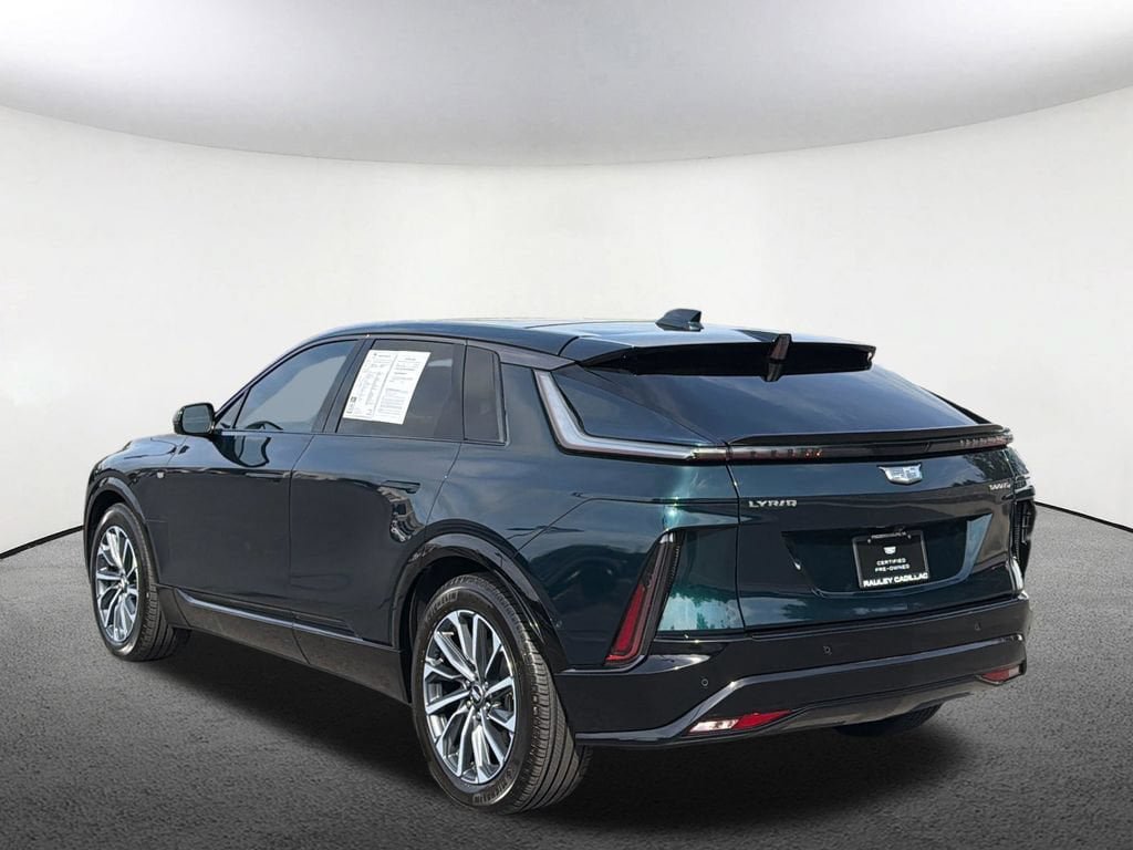 Certified 2024 Cadillac Lyriq Sport AWD/4WD image 17