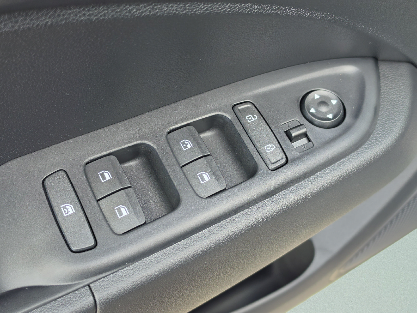 New 2026 Hyundai Venue SEL FWD image 20