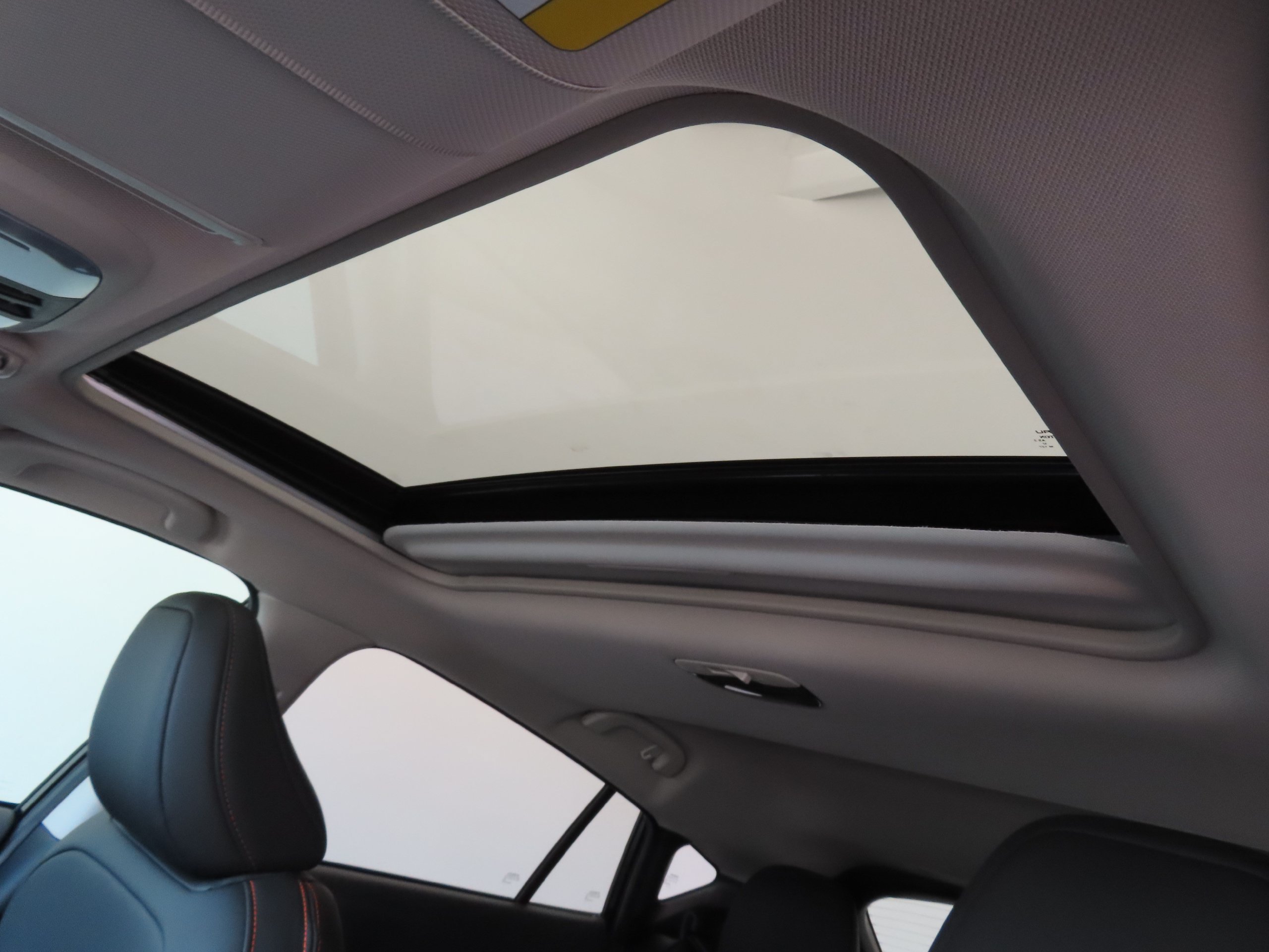 New 2026 Subaru Crosstrek 2.5i Limited w/ Crosstrek Mirror Package AWD/4WD image 18