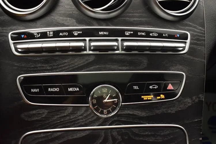 Used 2019 Mercedes-Benz C 300 4MATIC Sedan image 32