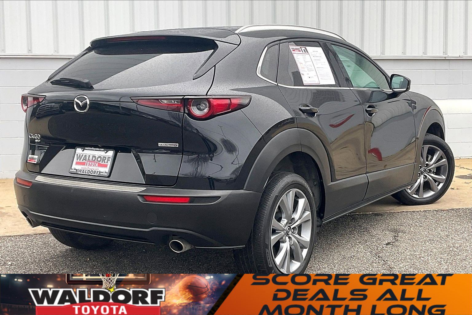 Used 2023 MAZDA CX-30 AWD 2.5 S w/ Premium Package image 17