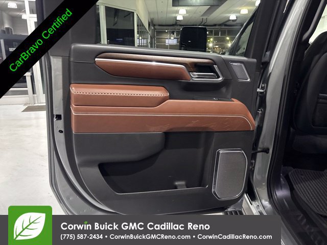 Certified 2025 GMC Sierra 2500 Denali Ultimate AWD/4WD image 29