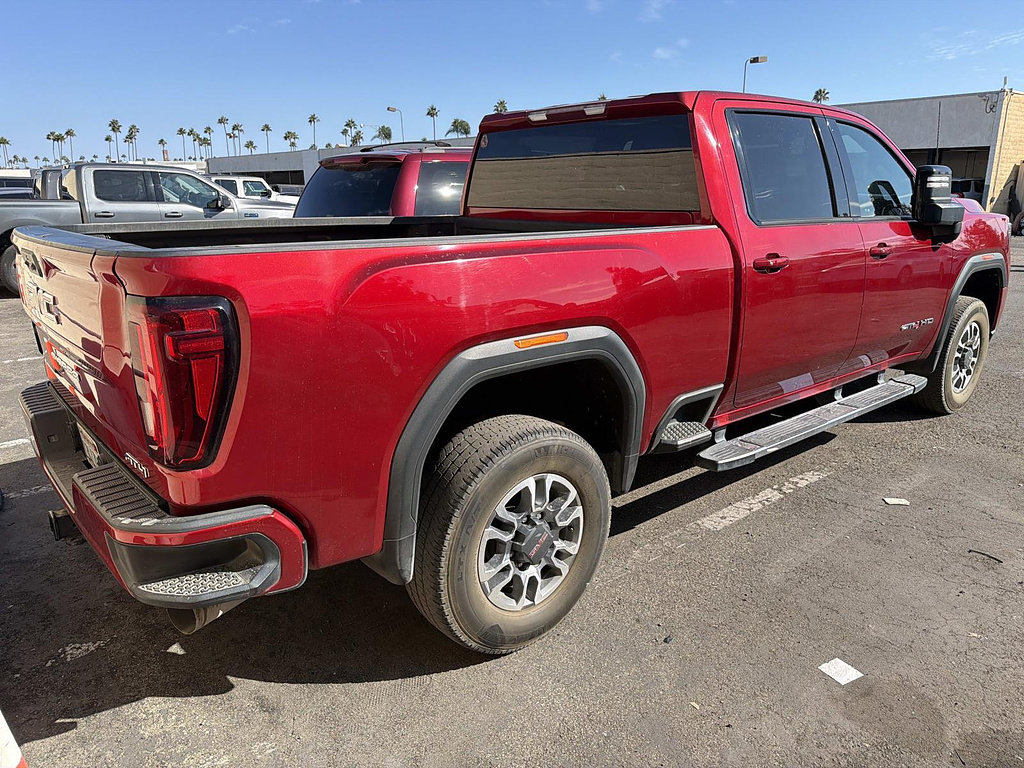 Used 2021 GMC Sierra 2500 AT4 AWD/4WD image 4