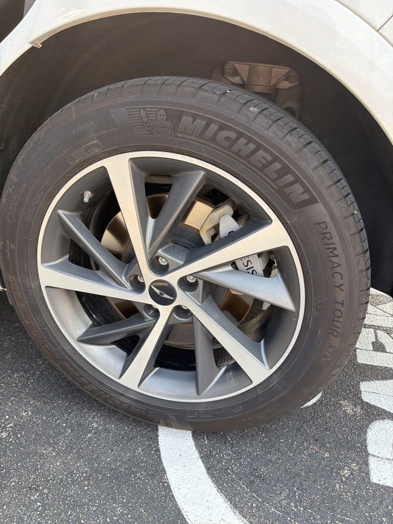 Used 2025 Genesis GV80 3.5T Advanced AWD/4WD image 12