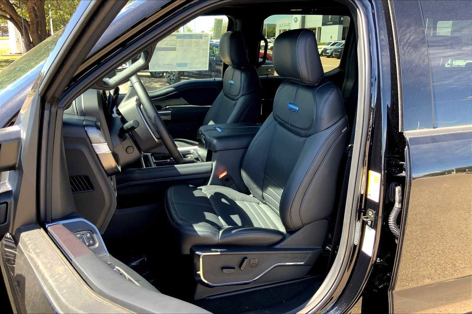 New 2026 Ford F350 Platinum image 9