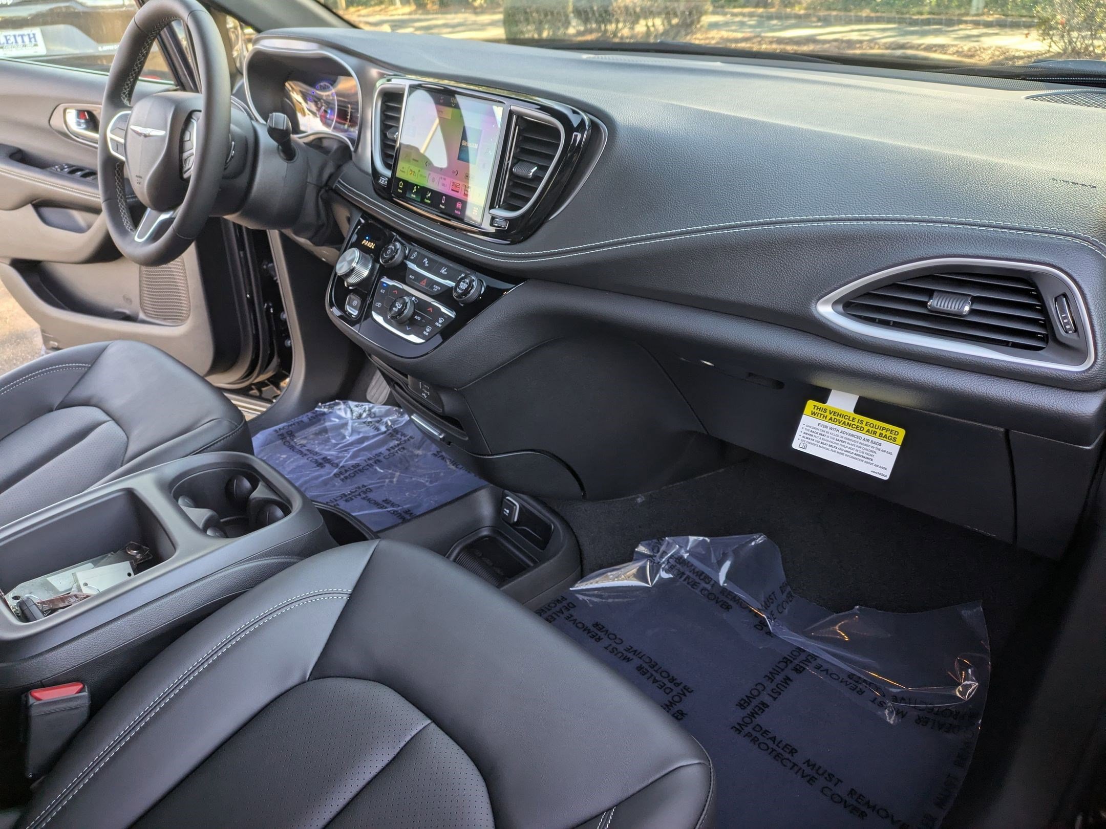 New 2026 Chrysler Pacifica Select image 22