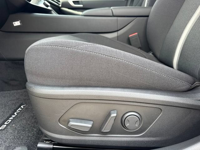 Used 2026 Hyundai Sonata SEL FWD image 12