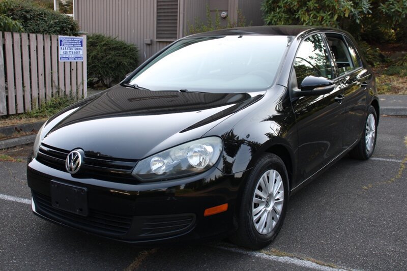 Used 2012 Volkswagen Golf 4-Door FWD image 1