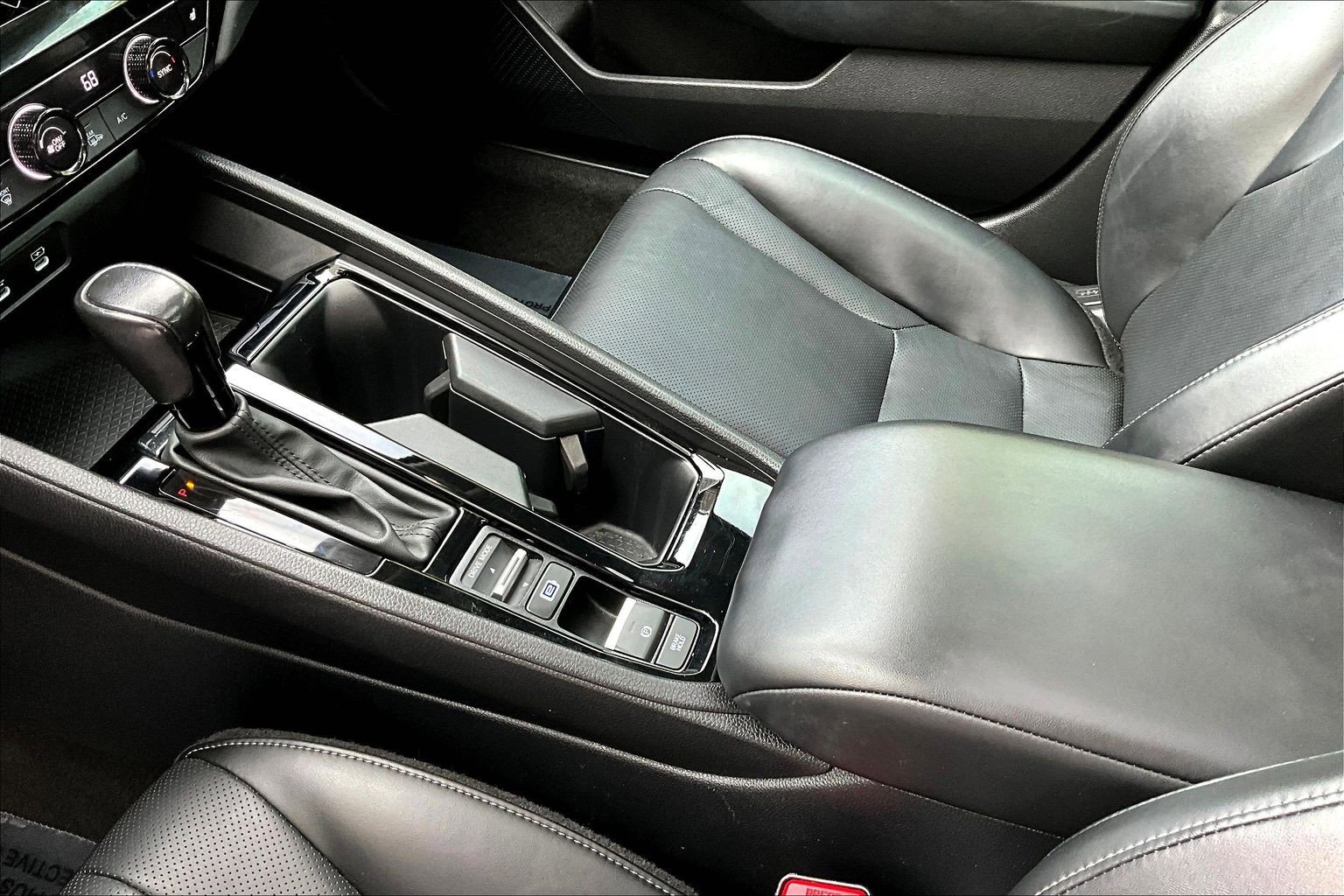 Used 2023 Honda Accord EX-L image 19