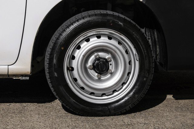 Used 2019 Nissan NV200 S w/ Cruise Control Package image 52