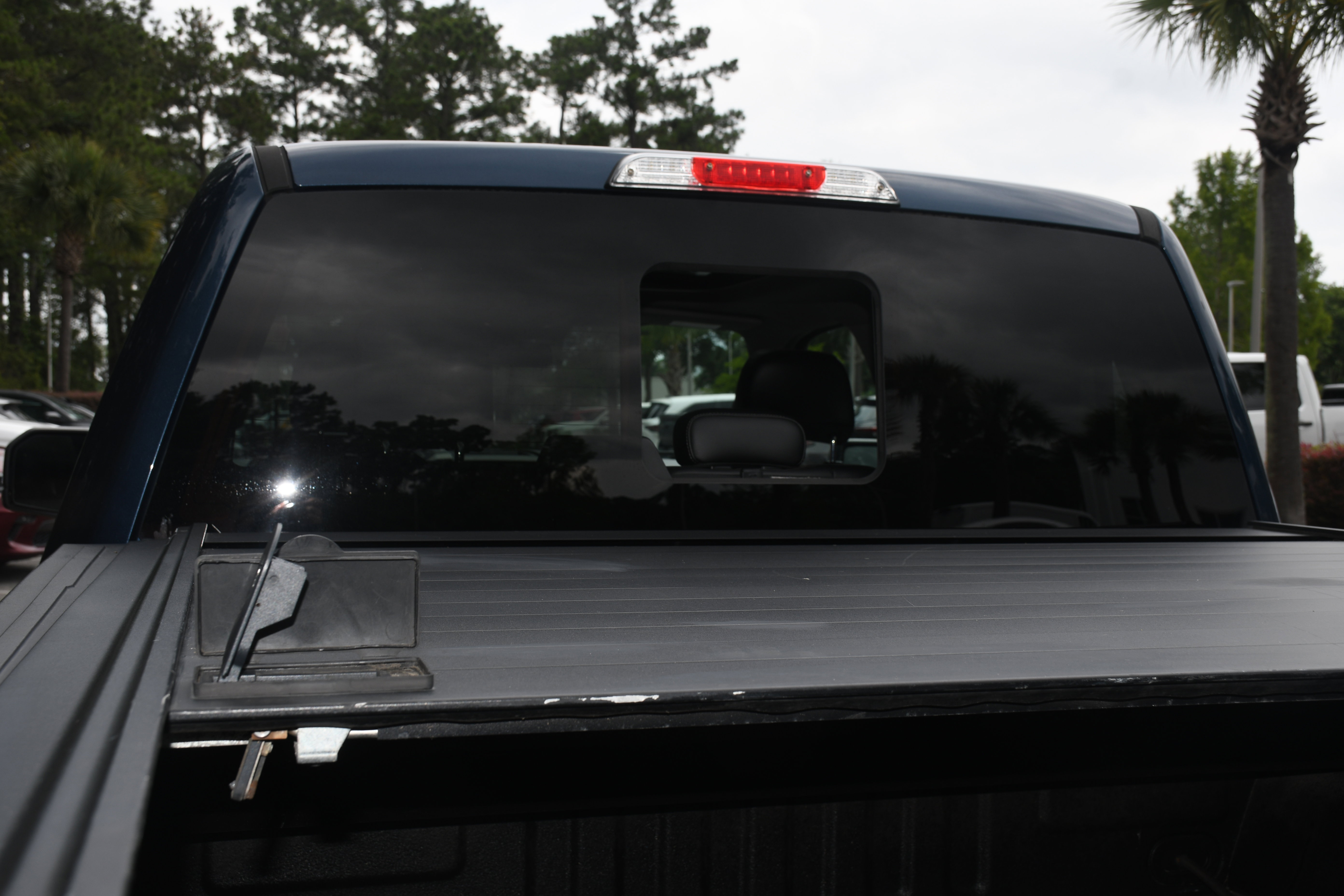 Used 2016 Ford F150 Lariat w/ Equipment Group 502A Luxury AWD/4WD image 20