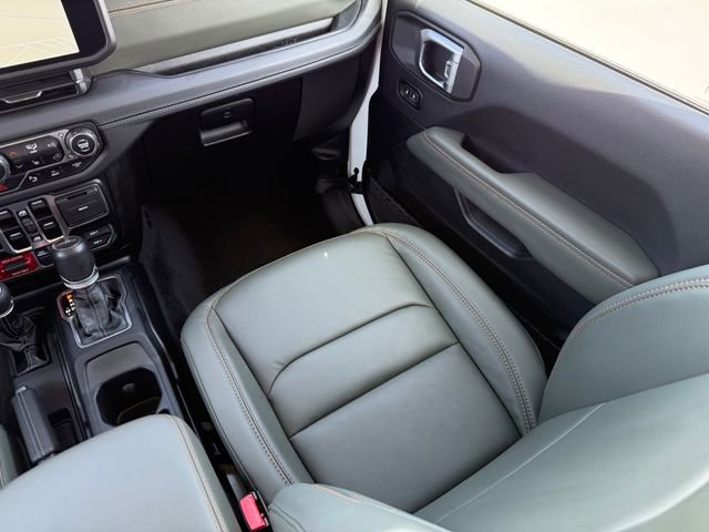 Used 2025 Jeep Gladiator Mojave image 26