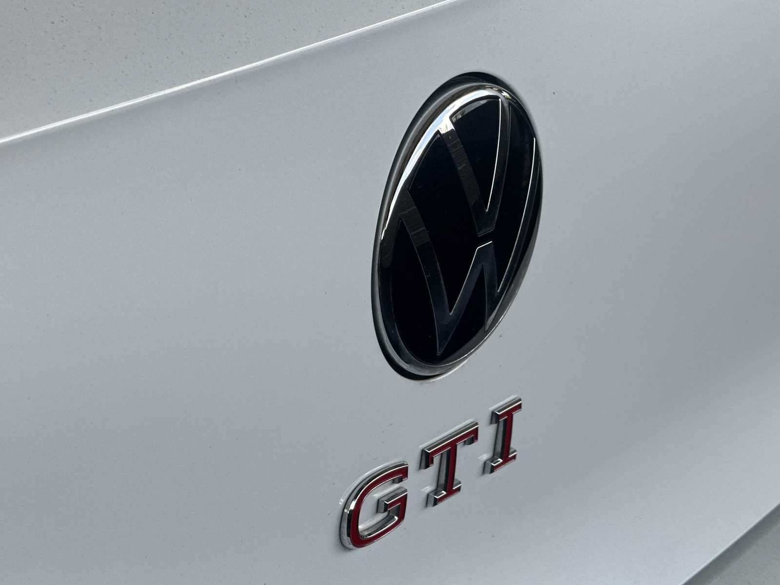 Used 2023 Volkswagen GTI Autobahn FWD image 10